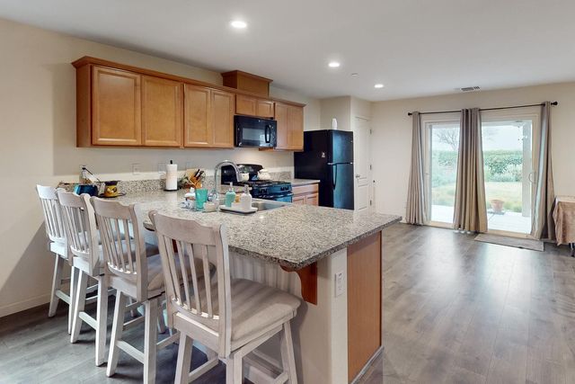 1344 Ladyfern St, Plumas Lake, CA 95961