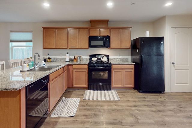 1344 Ladyfern St, Plumas Lake, CA 95961