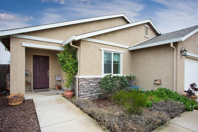 1344 Ladyfern St, Plumas Lake, CA 95961