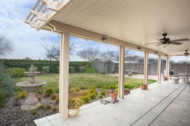 1344 Ladyfern St, Plumas Lake, CA 95961