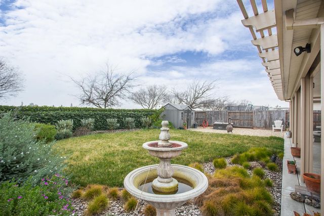 1344 Ladyfern St, Plumas Lake, CA 95961