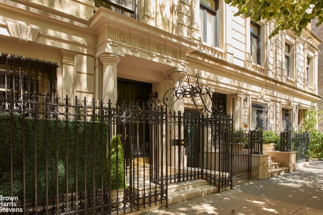 15 E 82ND Street TRIPLEX, New York City, NY 10028