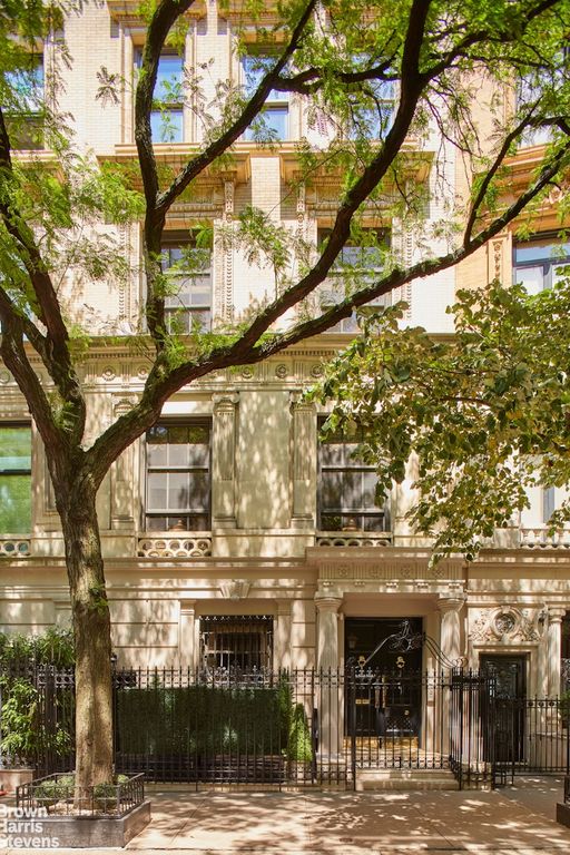 15 E 82ND Street TRIPLEX, New York City, NY 10028