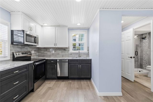 607 MANATEE AVENUE, Ellenton, FL 34222