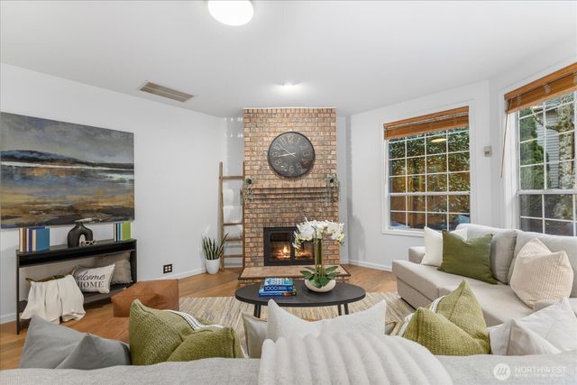 15022 16th Avenue SE, Mill Creek, WA 98012