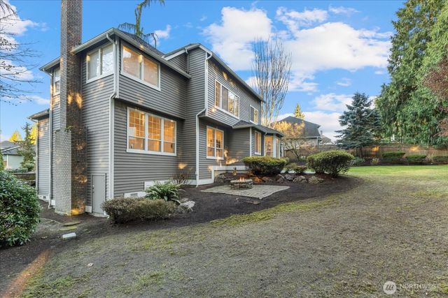 15022 16th Avenue SE, Mill Creek, WA 98012