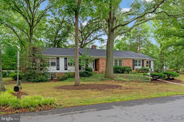 2741 FENNEL RD, Edgewater, MD 21037