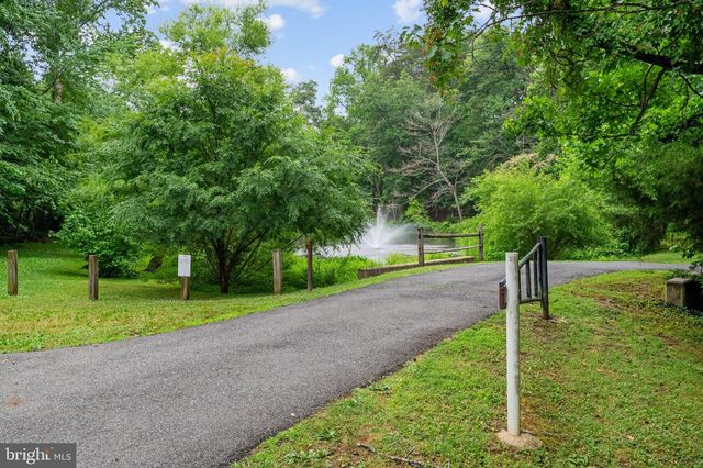 2741 FENNEL RD, Edgewater, MD 21037