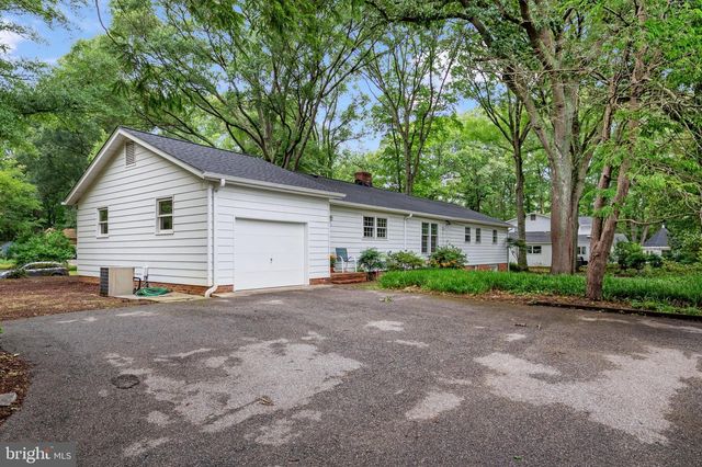 2741 FENNEL RD, Edgewater, MD 21037