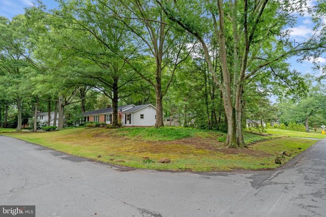 2741 FENNEL RD, Edgewater, MD 21037