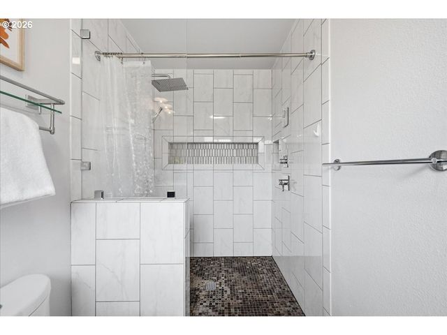 5030 Se 49TH Ave, Portland, OR 97206