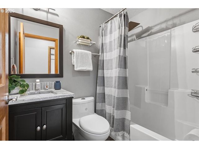 5030 Se 49TH Ave, Portland, OR 97206