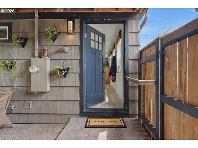 5030 Se 49TH Ave, Portland, OR 97206