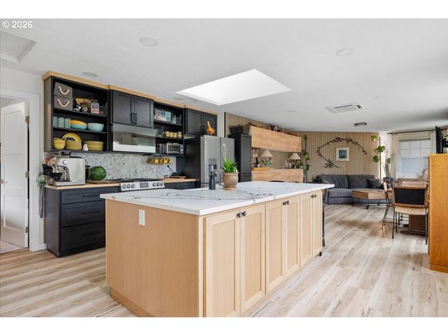 5030 Se 49TH Ave, Portland, OR 97206