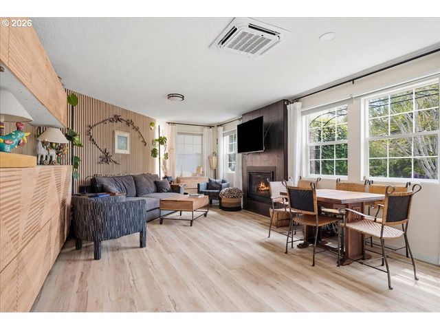 5030 Se 49TH Ave, Portland, OR 97206