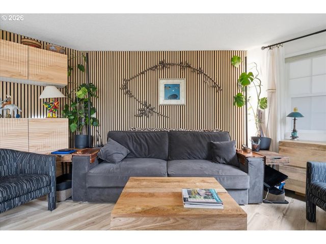 5030 Se 49TH Ave, Portland, OR 97206