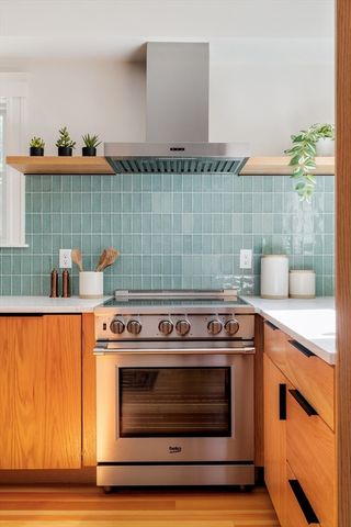 61 North Street 1, Somerville, MA 02144
