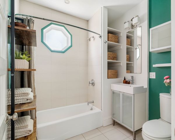 61 North Street 1, Somerville, MA 02144