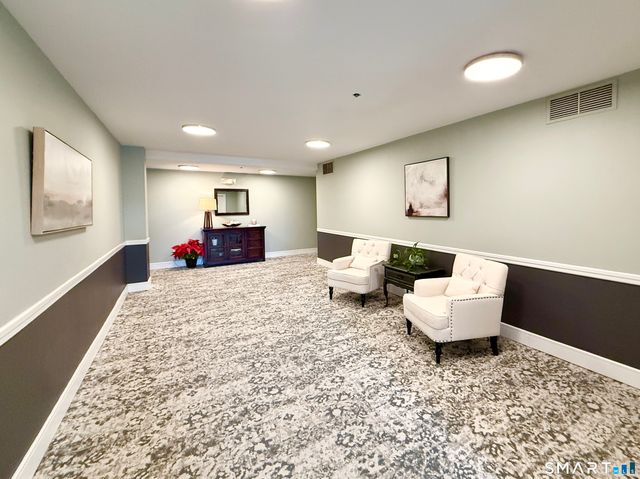 970 Hope Street 5E, Stamford, CT 06907