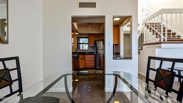 6651 N Campbell Ave Apt 146, Tucson, AZ 85718