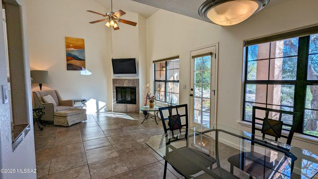 6651 N Campbell Ave Apt 146, Tucson, AZ 85718