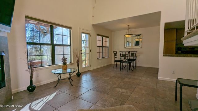6651 N Campbell Ave Apt 146, Tucson, AZ 85718