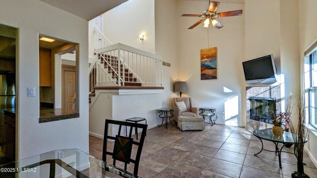 6651 N Campbell Ave Apt 146, Tucson, AZ 85718