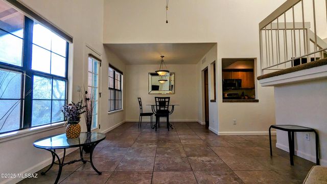 6651 N Campbell Ave Apt 146, Tucson, AZ 85718