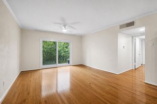 2238 S Piney Point Road 109, Houston, TX 77063