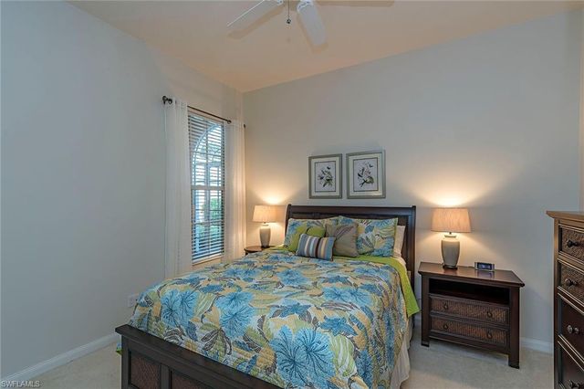 5032 Jarvis LN, Naples, FL 34119