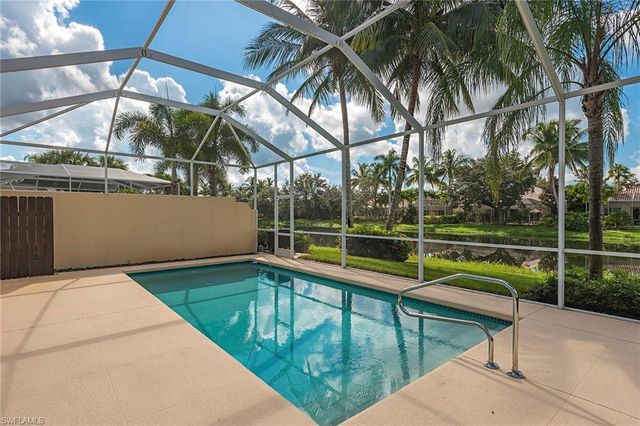 5032 Jarvis LN, Naples, FL 34119