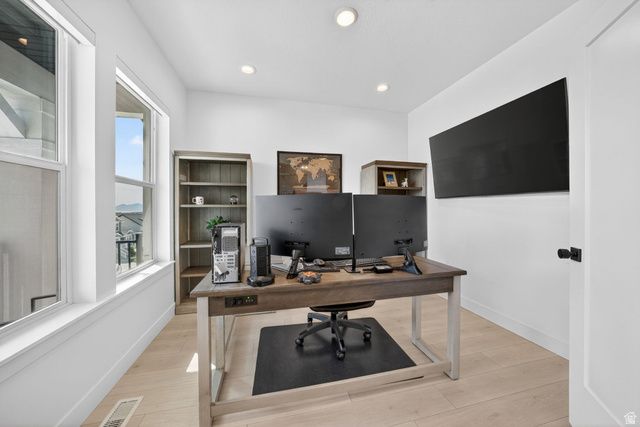 439 N HIGH RIDGE RD, Saratoga Springs, UT 84045