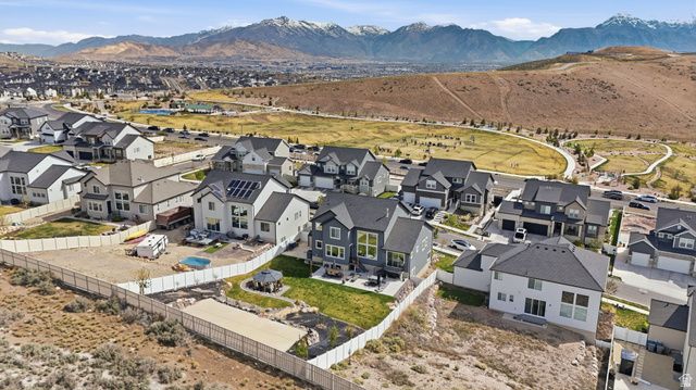 439 N HIGH RIDGE RD, Saratoga Springs, UT 84045