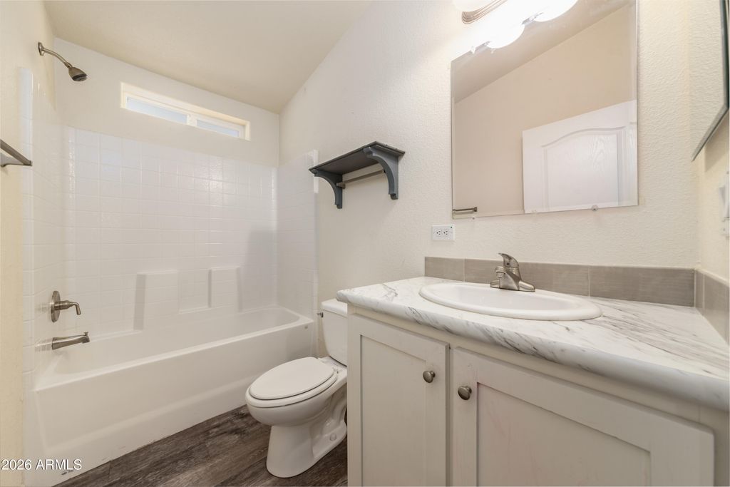 Image 11 of property listing at 5641 E GARLAND PRAIRIE Road, Williams, AZ 86046