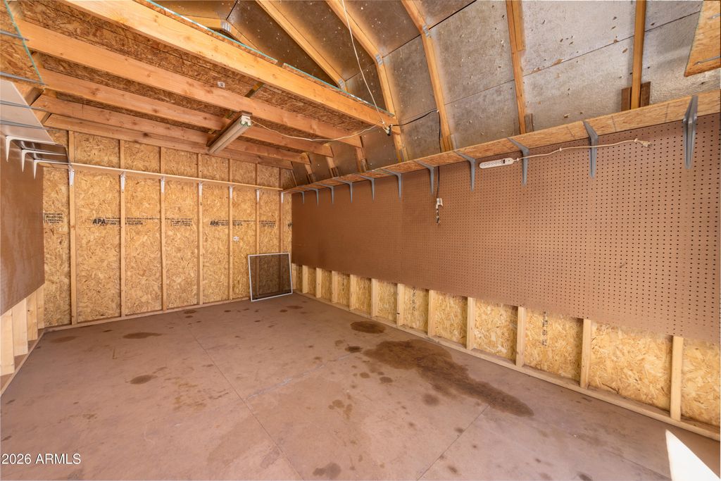 Image 17 of property listing at 5641 E GARLAND PRAIRIE Road, Williams, AZ 86046