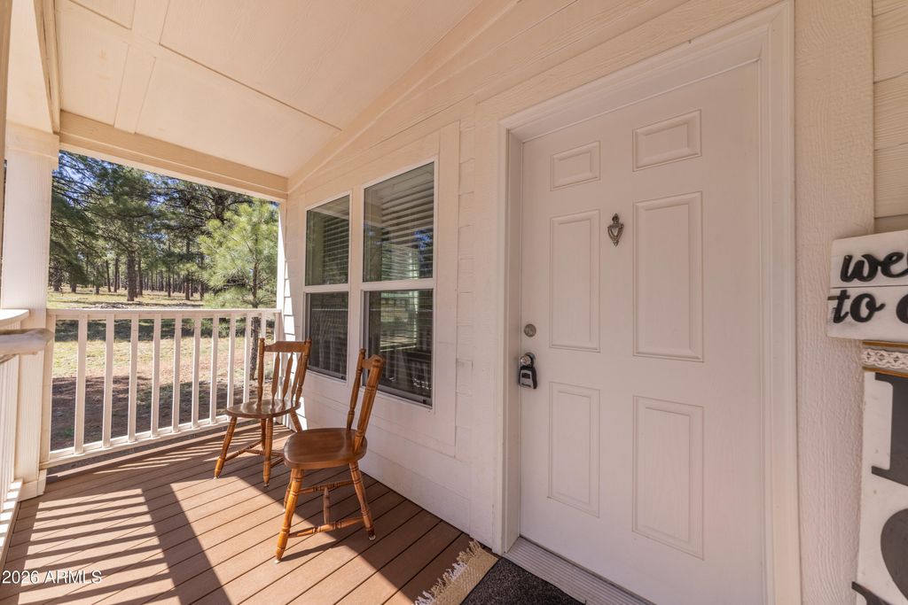 Image 3 of property listing at 5641 E GARLAND PRAIRIE Road, Williams, AZ 86046