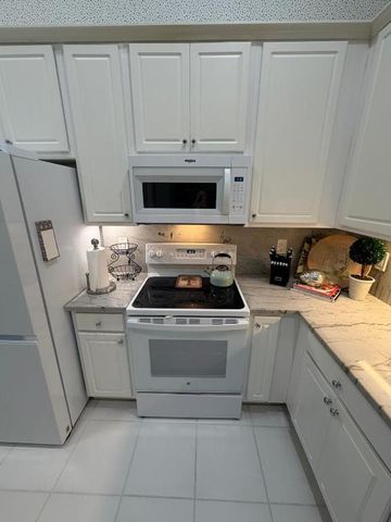 9391 Bridgeport Drive, West Palm Beach, FL 33411