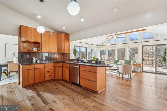 20444 ASPENWOOD LN, Montgomery Village, MD 20886