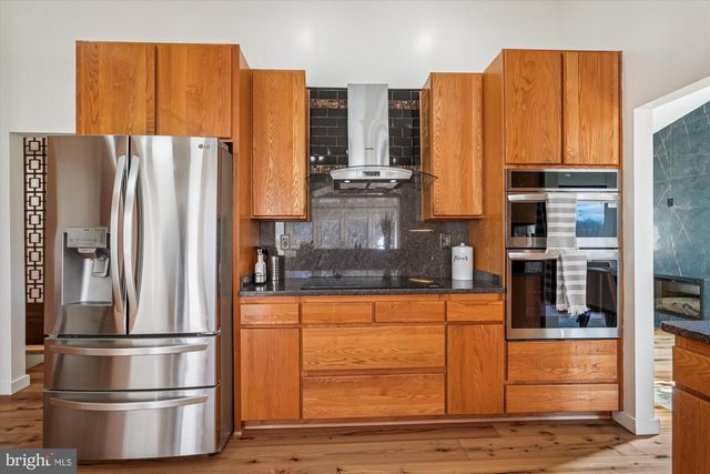 20444 ASPENWOOD LN, Montgomery Village, MD 20886