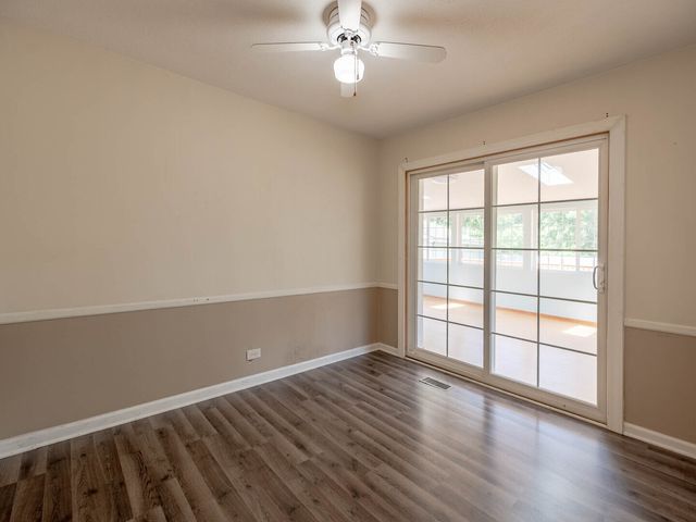 566 Glendale Avenue, Wheaton, IL 60137