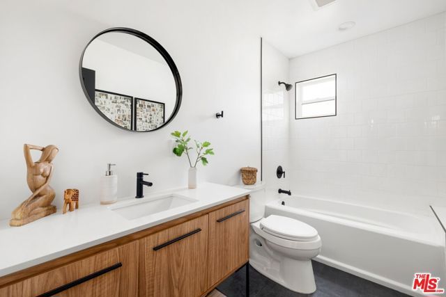 2418 Dallas Street, Los Angeles, CA 90031