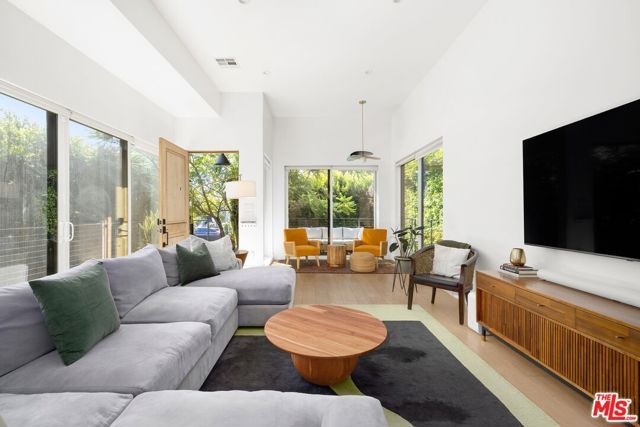 2418 Dallas Street, Los Angeles, CA 90031
