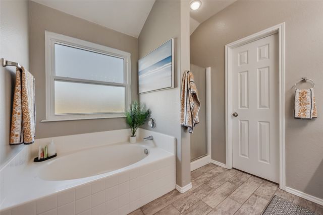 221 Wenrick Drive, Roanoke, TX 76262