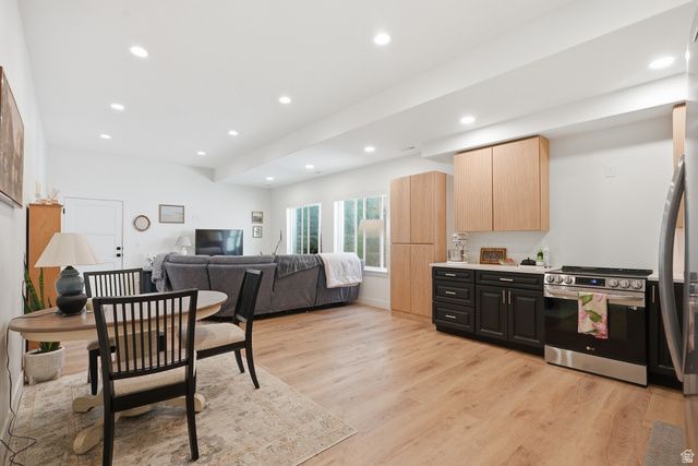 11704 S HALCOM DR, South Jordan, UT 84095