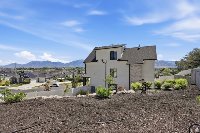 11704 S HALCOM DR, South Jordan, UT 84095