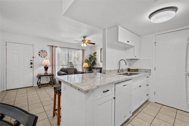 3506 Cove View Boulevard 1615, Galveston, TX 77554