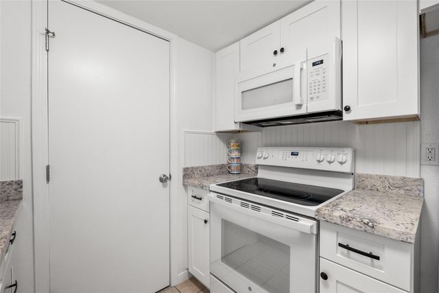 3506 Cove View Boulevard 1615, Galveston, TX 77554