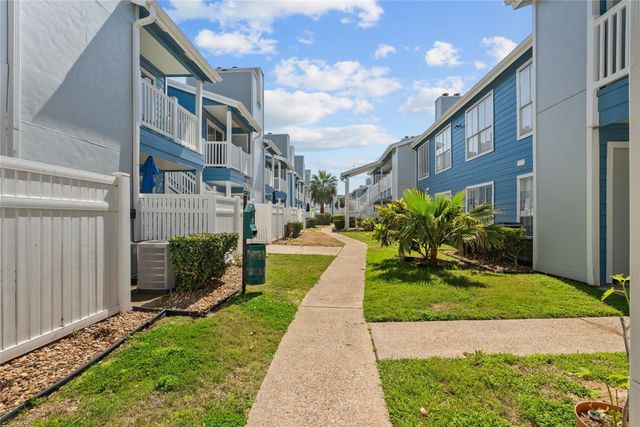 3506 Cove View Boulevard 1615, Galveston, TX 77554