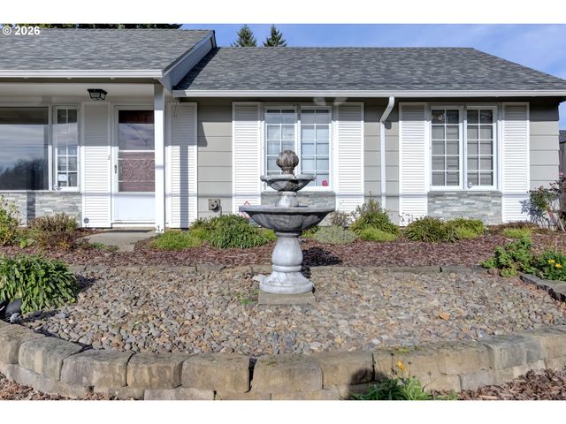 11935 Sw NORTH DAKOTA St, Tigard, OR 97223