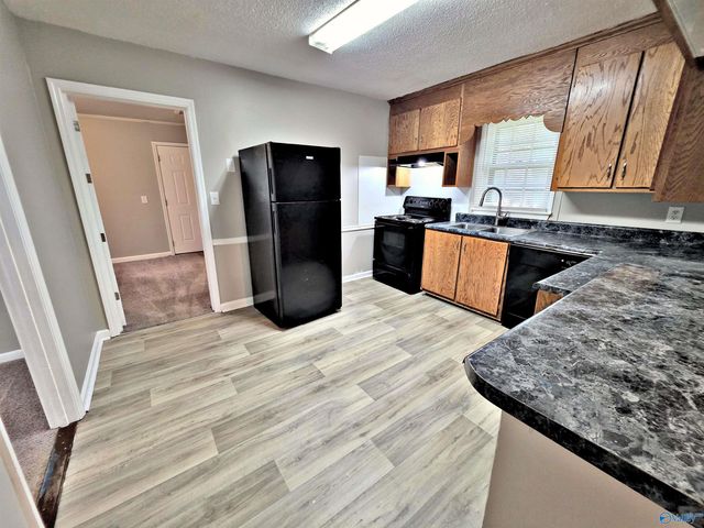 1429 6th Avenue Sw SW, Decatur, AL 35601